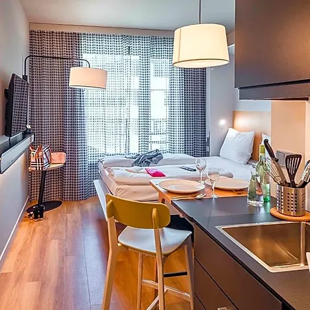 Hotel Adagio Access Stuttgart Airport Fair 3*